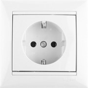 Розетка 1СП с з/к белая Valena 774420 Legrand 1669