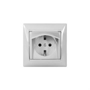 Розетка Legrand Valena с заземлением с крышкой 16А Белый 774422 1670
